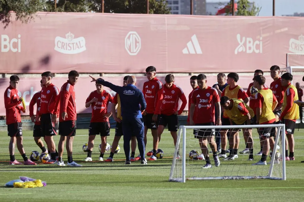 La selección chilena ultima detalles para el debut en el Mundial Sub 20.