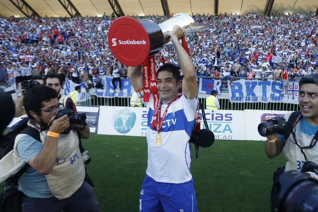 Álvarez se retiró el 2018 del fútbol/Photosport