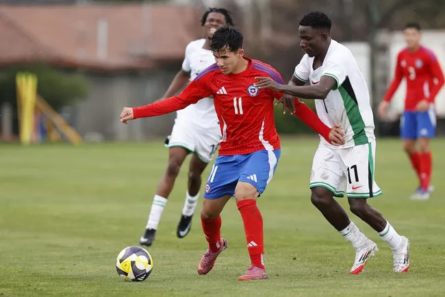 Vicente Álvarez es uno de los delanteros de la Sub 20 de Chile