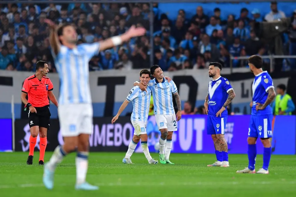 Racing avanzó a semifinales de Copa Libertadores dejando en el camino a Vélez Sarsfield. Foto: Getty Images.