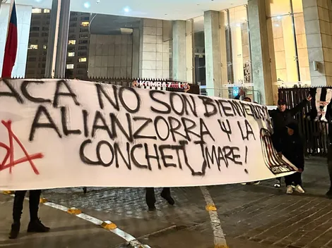 La barra de la U se cobra revancha en el hotel de Alianza Lima