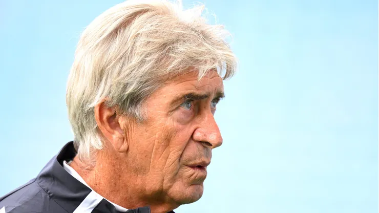 Periodista español pone en duda la renovación de Pellegrini por su edad