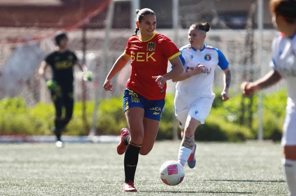 Heidi Müller es refuerzo de Unión Española. Foto: Instagram/Heidi Müller.