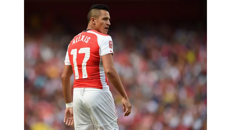 Alexis Sánchez pudo ganar el Balón de Oro mientras vestía la camiseta del Arsenal.
