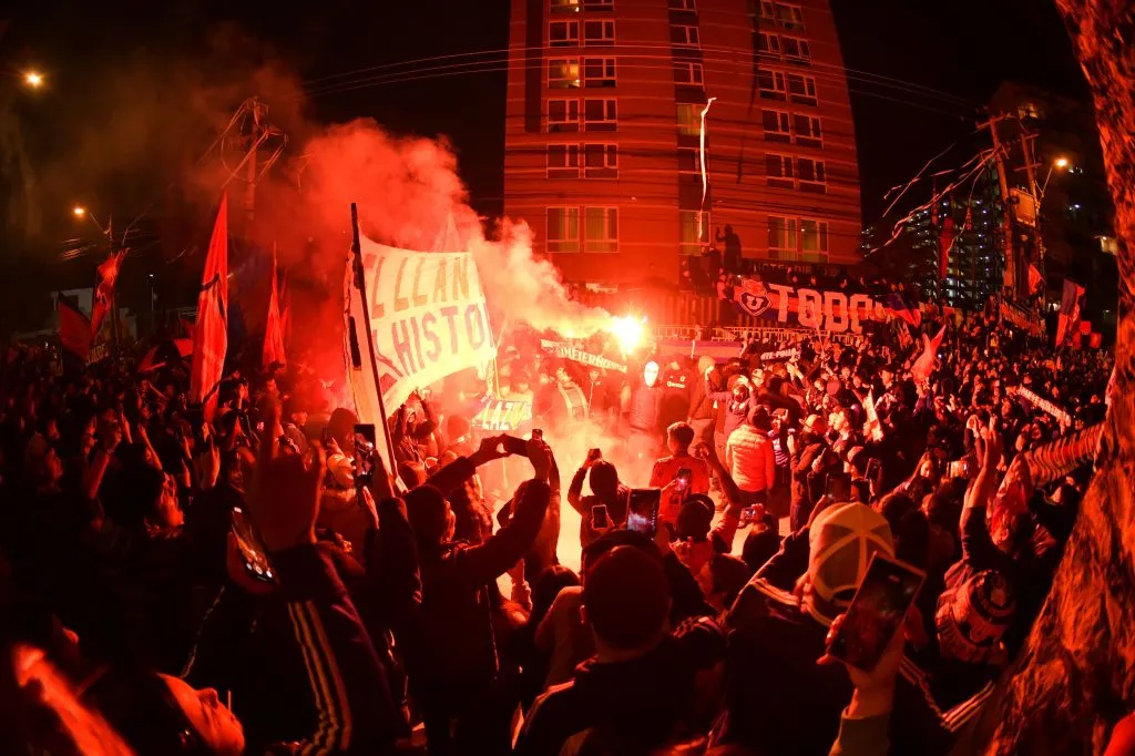 El banderazo de U. de Chile terminó de la peor forma | Photosport