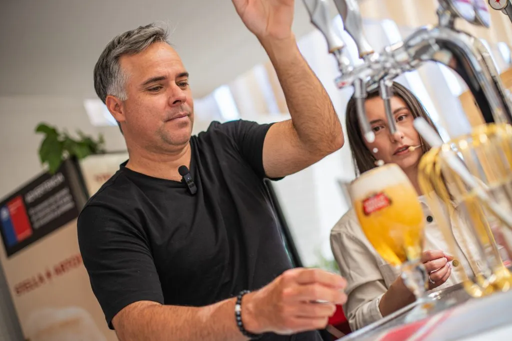 Fernando González está dedicado a las exhibiciones a sus 45 años