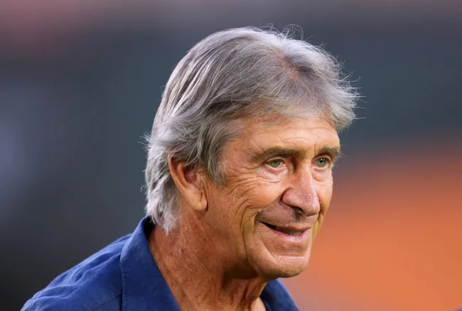 Manuel Pellegrini en la antesala de jugar ante el Nottingham Forest. (Aitor Alcalde/Getty Images).