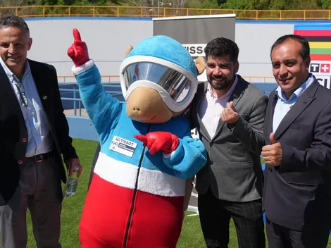 La mascota Armin se presenta para el próximo Mundial que recibe Chile