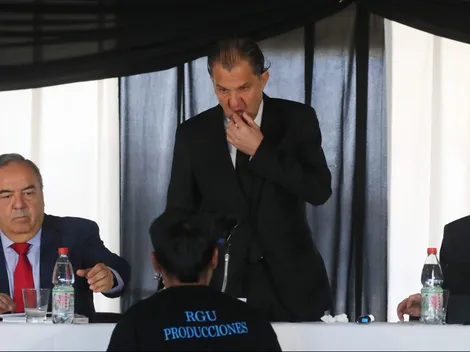 Polémico director de Colo Colo saca el misil: "Que se vayan..."