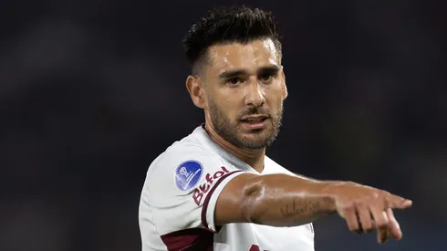 Eduardo Salvio es el líder de Lanús.