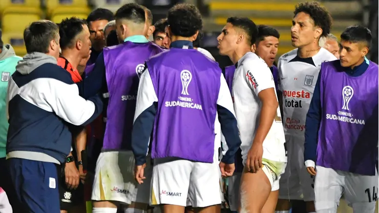 Alianza Lima acusada de protagonizar grave incidente en Coquimbo.