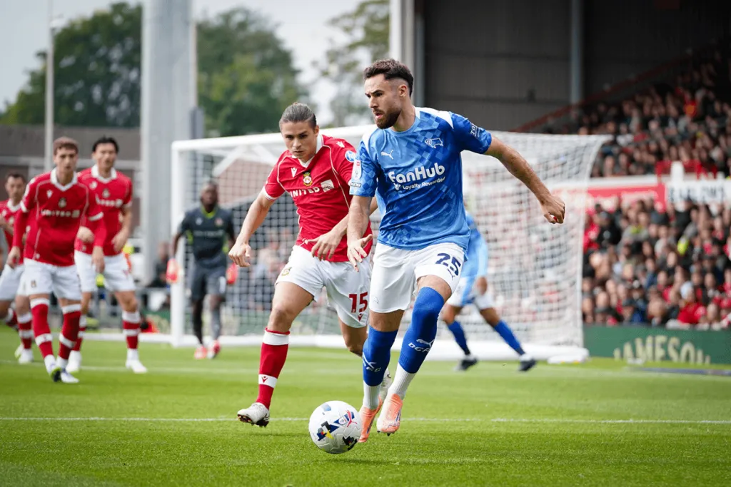 Ben Brereton marcó su primer gol con la camiseta del Derby County y fue de antología. Foto: Derby County.