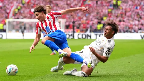 Atlético venció al Real Madrid, el quitó el invicto y encendió la pelea con Barcelona.