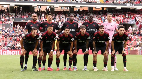 Alexis Sánchez fue titular en Sevilla.