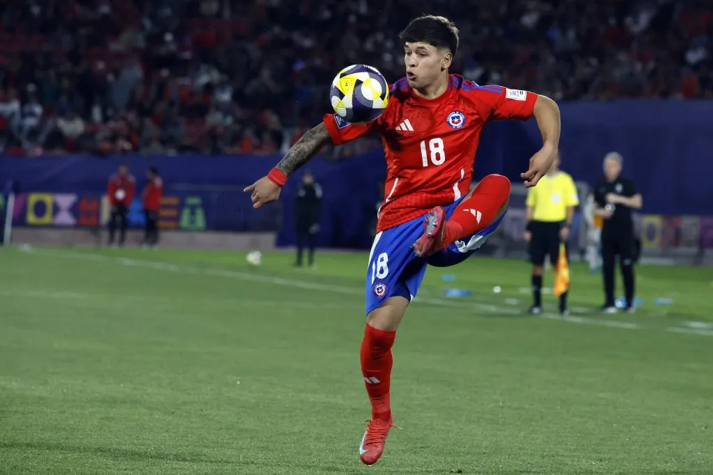 Godoy dejó maravillado a Nico Peric. Imagen: Photosport