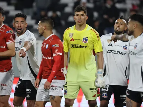 "No era arquero, partí pateando...": meta albo cuenta su historia