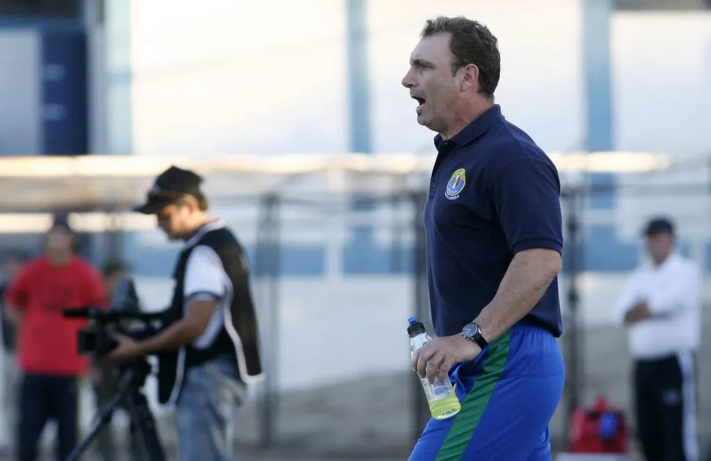 Marcelo Barticciotto como entrenador del Audax Italiano. (CLAUDIO DIAZ / PHOTOSPORT).