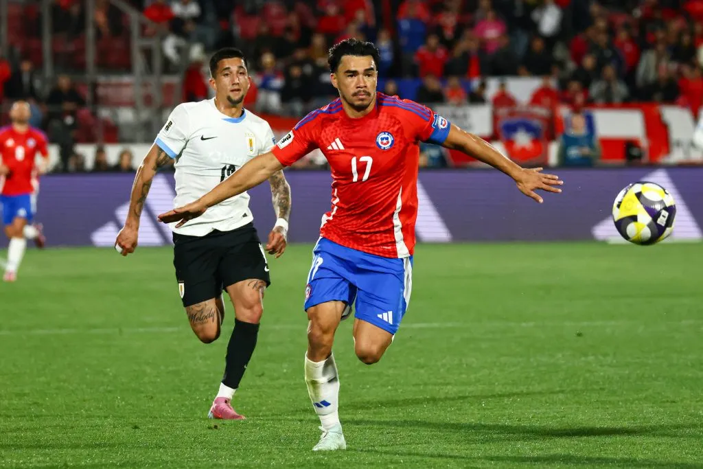 Gabriel Suazo, como capitán de la Roja, recalcó que esperan ansiosos por la llegada de Manuel Pellegrini (Photo by Marcelo Hernandez/Getty Images)
