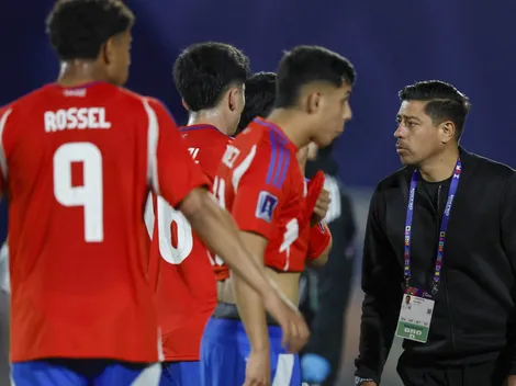 Histórico de la Roja pide que Córdova siga en la selección por años