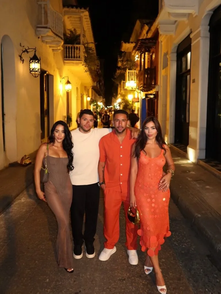 Isla paseando por las calles de Cartagena