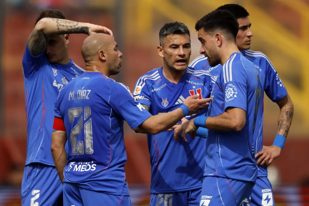 El periodista Marcelo Díaz dio a conocer los tres nombres que la U tiene como prioridad para renovar.