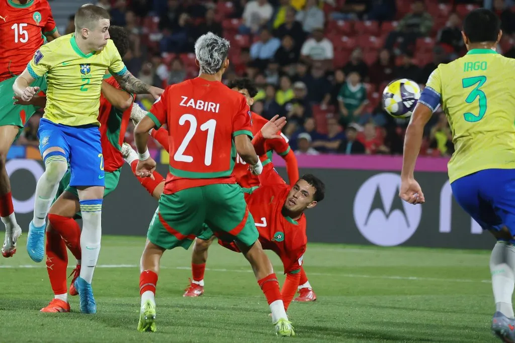 Othmane Maamma convirtió un golazo ante Brasil en el Estadio Nacional. (Jonnathan Oyarzun/Photosport).