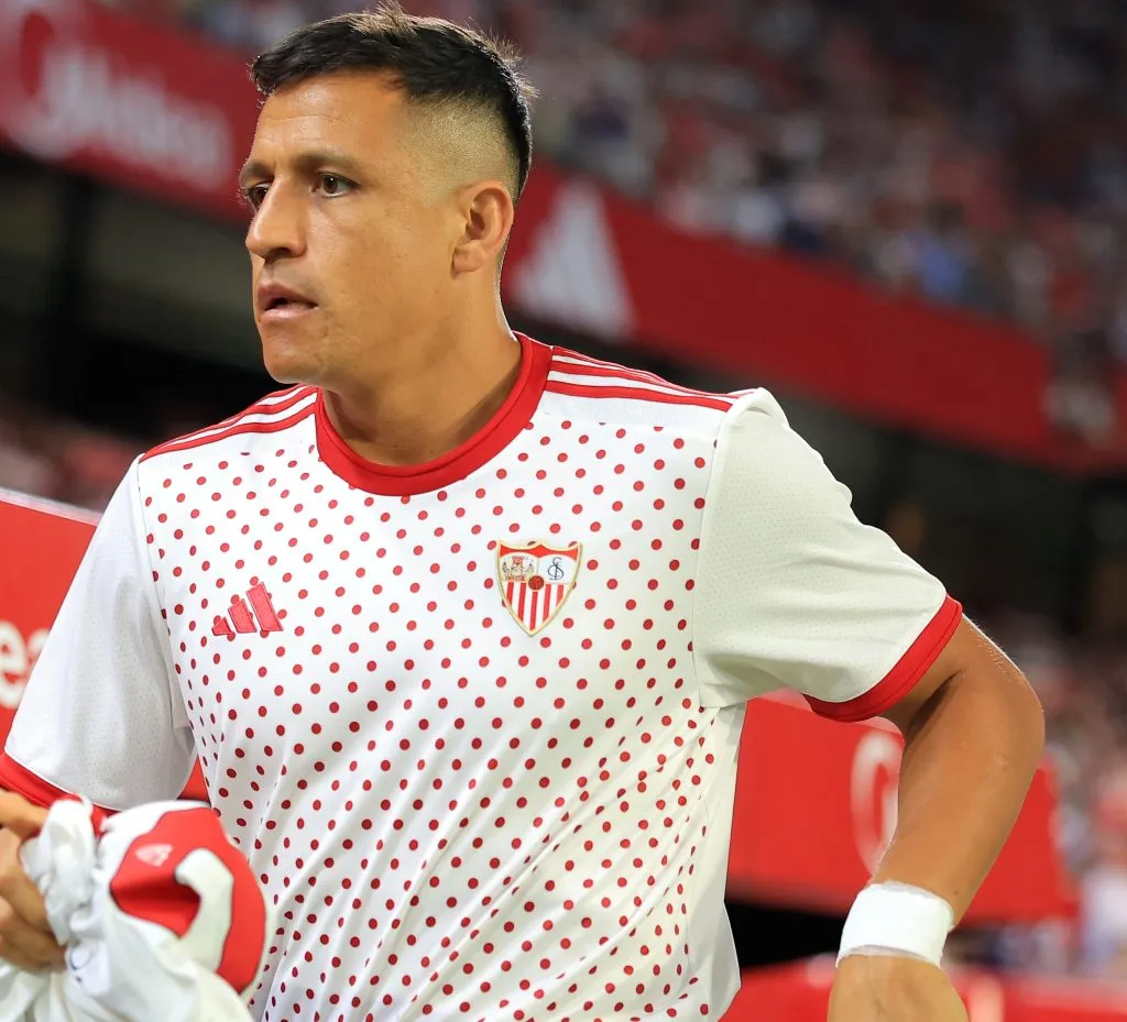 Alexis Sánchez no será titular ante Barcelona