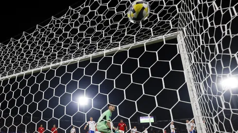 Un golazo selló el triunfo de Egipto contra Chile.