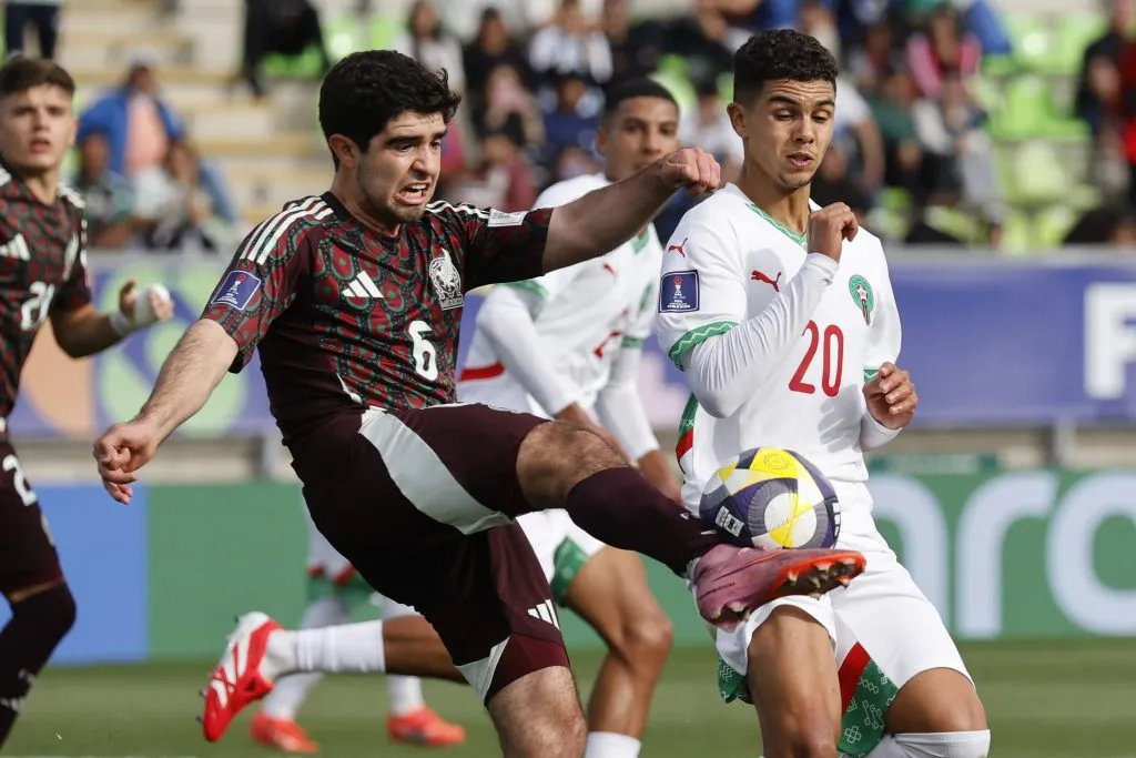La selección de México se metió en octavos y en el camino de Chile. Foto: Sebastián Cisternas/Photosport