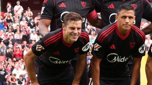 César Azpilicueta y Alexis Sánchez llegaron a liderar el vestuario del Sevilla.