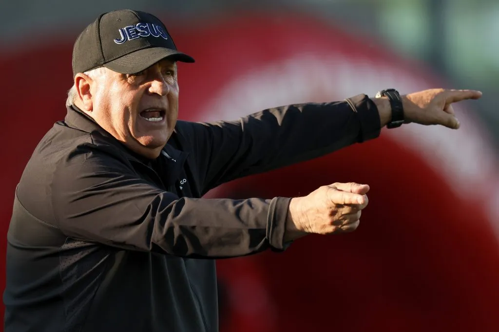 Luis Marcoleta habló sobre la derrota de Antofagasta y tiro inesperado palito a Córdova/Photosport