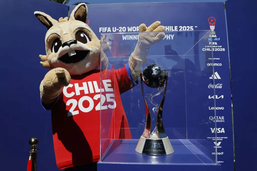 Scout de club europeo cree que el Mundial juvenil está pasado en edad y debe ser sub 19… todo lo contrario a la organización del fútbol chileno.