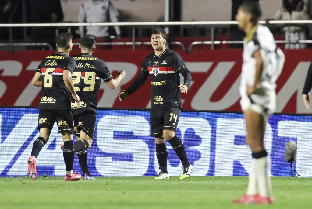 Gonzalo Tapia vive renacer futbolístico en Sao Paulo/Getty Images)