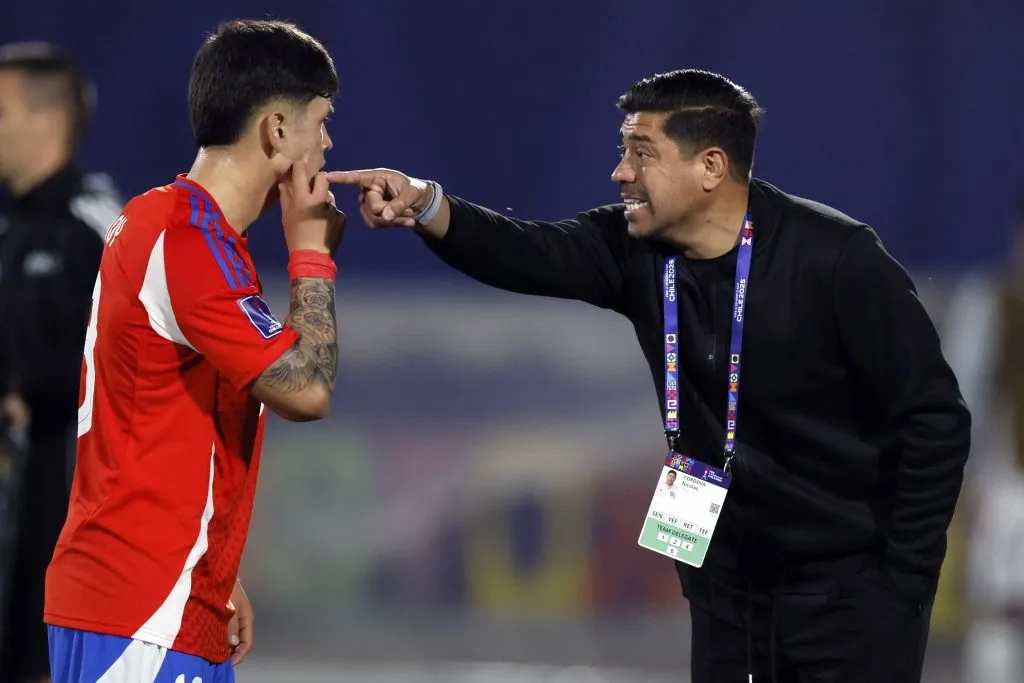 Nicolás Córdova a duras penas se salvó de vivir un bochorno en este Mundial Sub 20. | Foto: Photosport.