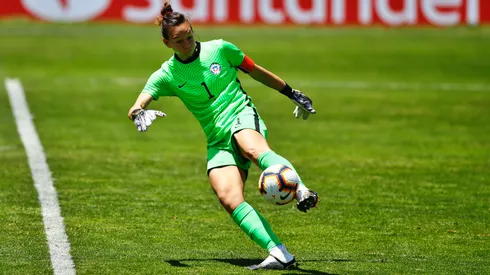 Christiane Endler volverá a jugar con La Roja tras 23 meses.