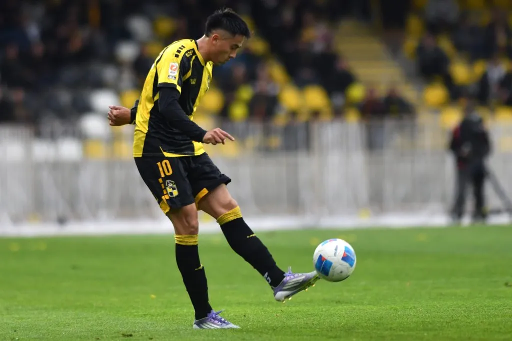 Revelan que el jugador querría seguir en Chile.