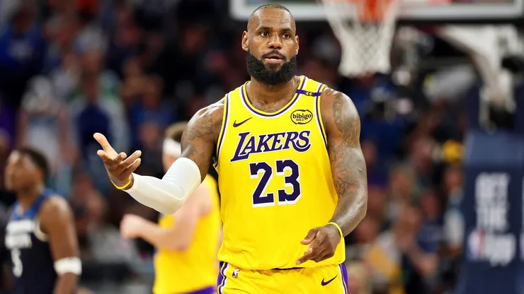 Lo que muchos temían que fuera el retiro del básquetbol de LeBron James, acabó en un masivo fail.