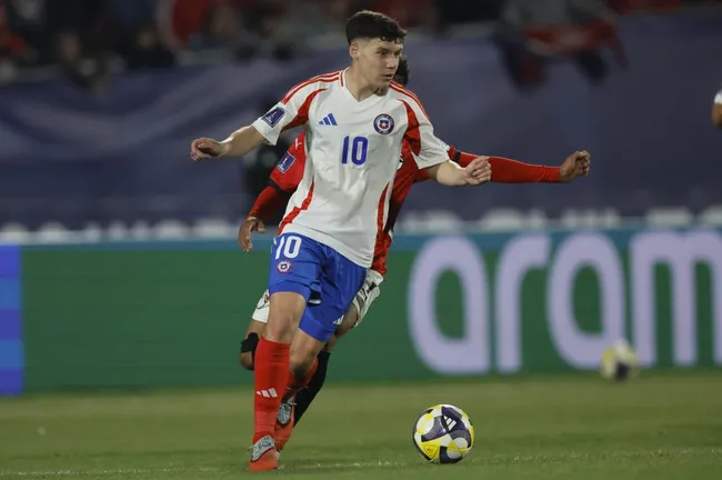 Agustín Arce ante Egipto en el Mundial Sub 20. (Andres Pina/Photosport).