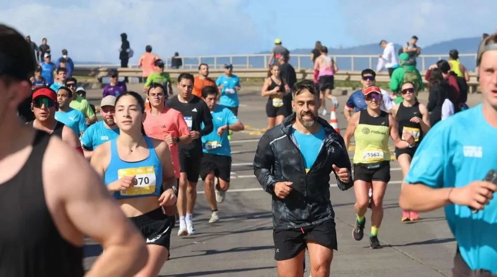 Jorge Valdivia en el Maratón de Viña del Mar.