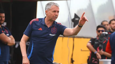 Gustavo Álvarez tiene contrato vigente en la U.