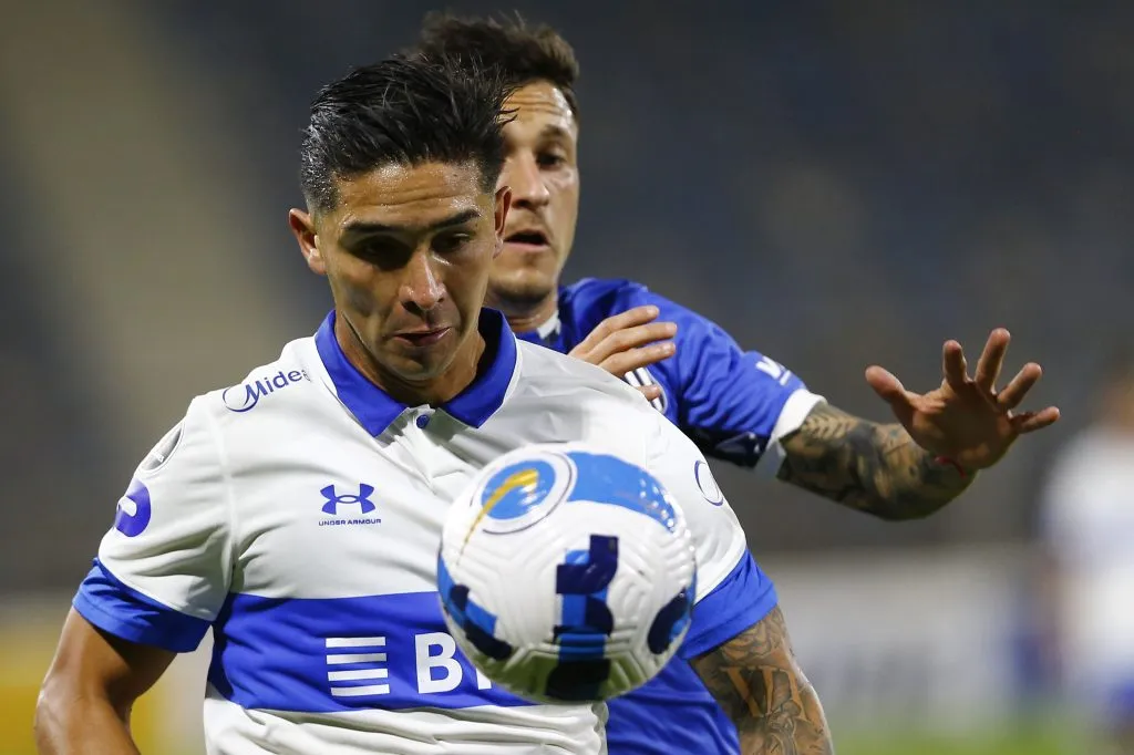 Felipe Gutiérrez con la UC en Copa Libertadores 2022 | Photosport