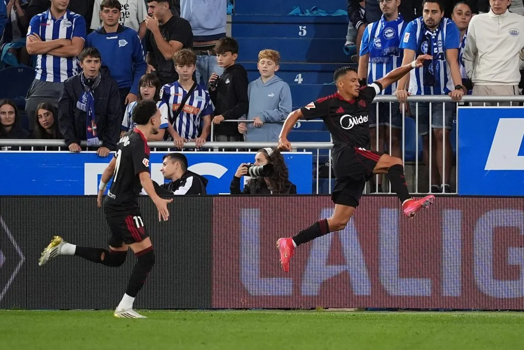 El chileno lleva 2 goles en su llegada al equipo español/Getty Images)
