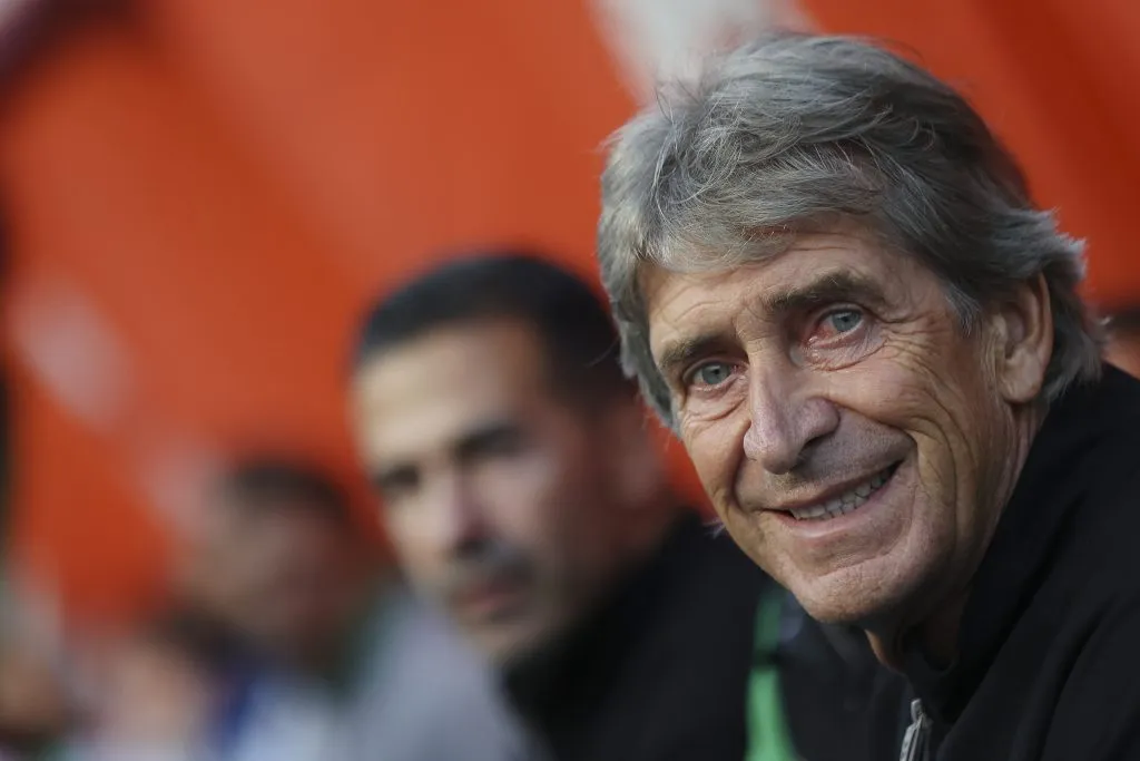 Manuel Pellegrini está cerca de renovar en Betis. Foto: Javier Vergara/PHOTOSPORT