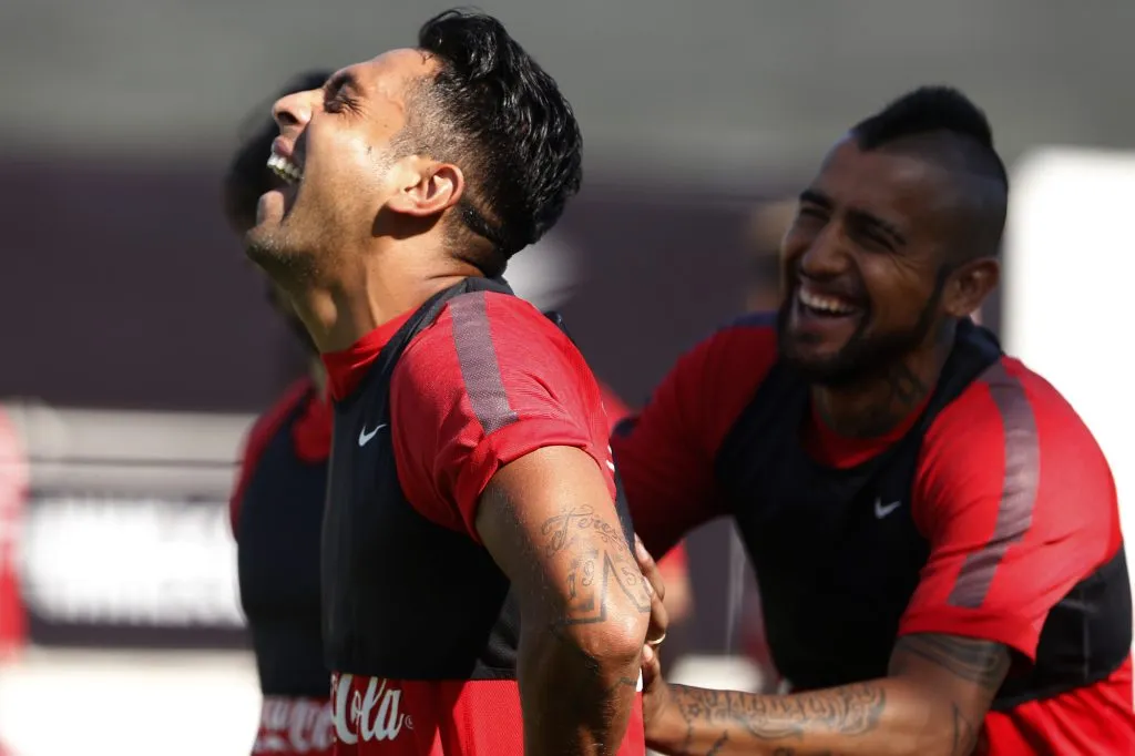 Gonzalo Jara se refirió al futuro de Vidal, que el mismo Rey Arturo dejó en duda.