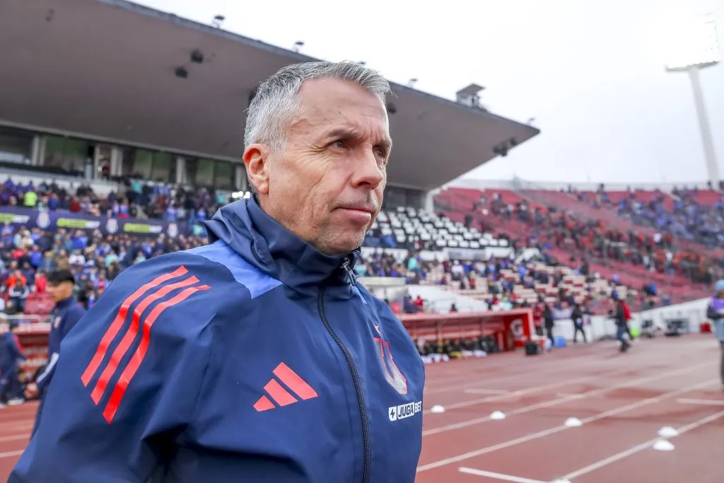 Gustavo Álvarez podría dejar U. de Chile | Photosport