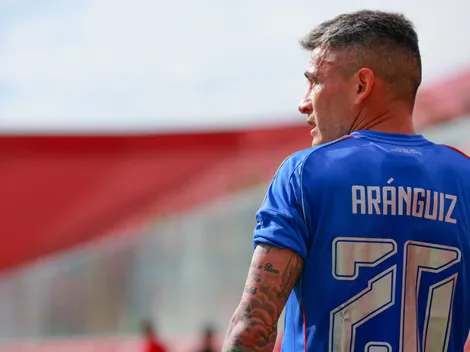 El hito por el cual fue homenajeado Aránguiz en U. de Chile