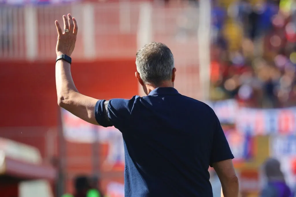 Gustavo Álvarez puede salir de la U. Foto: Dragomir Yankovic/Photosport