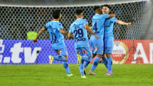 Ex Colo Colo víctima de agresión por parte de hinchas de Iquique.