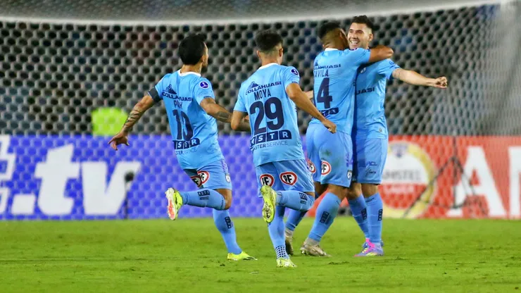 Ex Colo Colo víctima de agresión por parte de hinchas de Iquique.