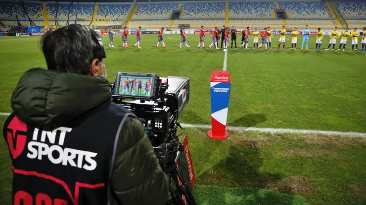 TNT Sports impone medida a ANFP para castigar a clubes en 2026.